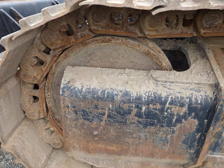 2019-caterpillar-335f-lcr-image-41