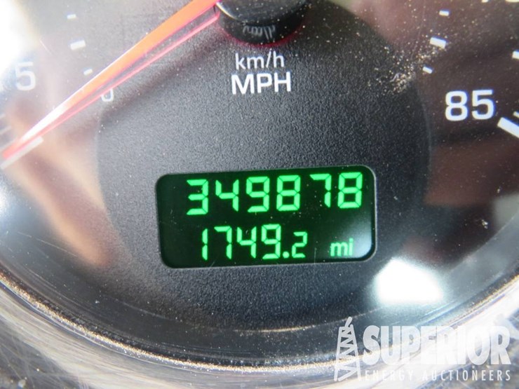2009-kenworth-t800-image-12