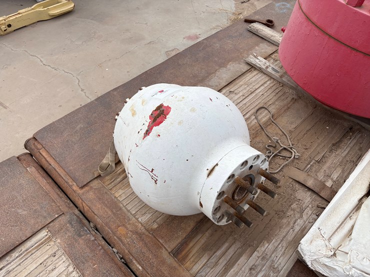 pulsation-dampener-for-mud-pump-image-1