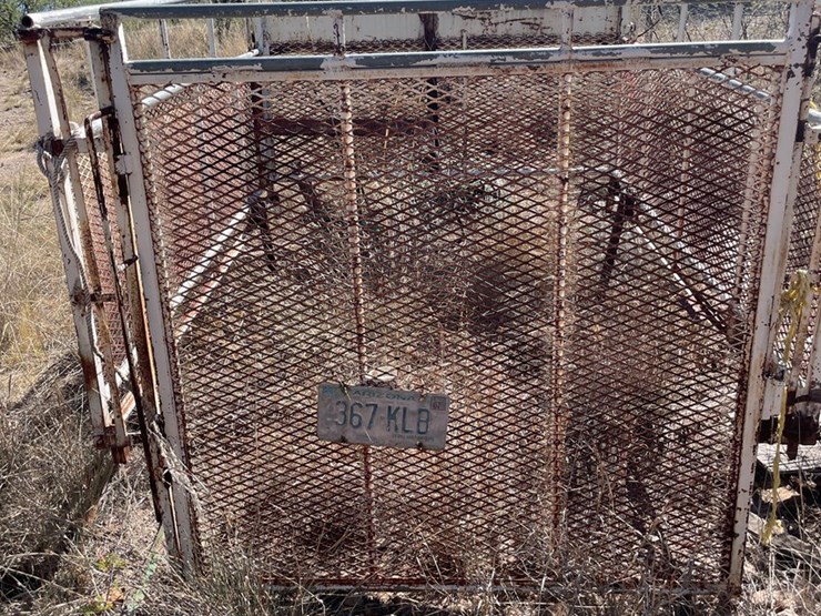 #1031-•-pickup-truck-cattle-rack-image-6