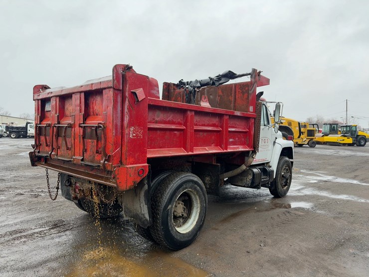 1988-international-1954-s/a-dump-truck-image-5