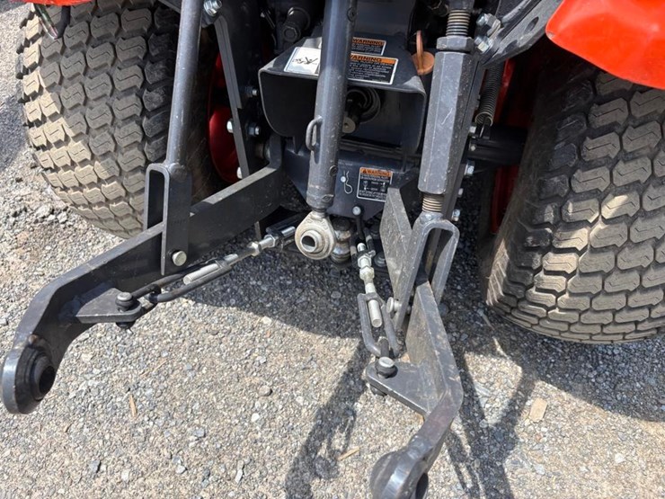 kubota-bx2380-image-16