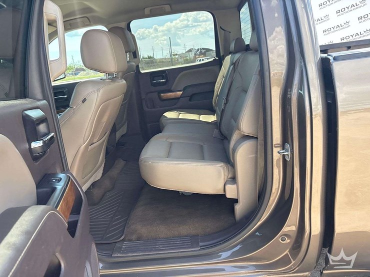 2014-chevrolet-silverado-1500-image-22