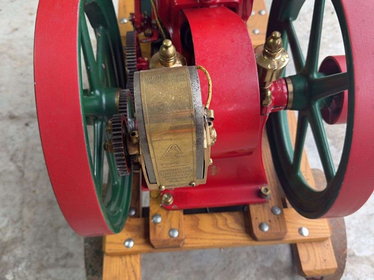 1hp-international-titan-junior-image-12