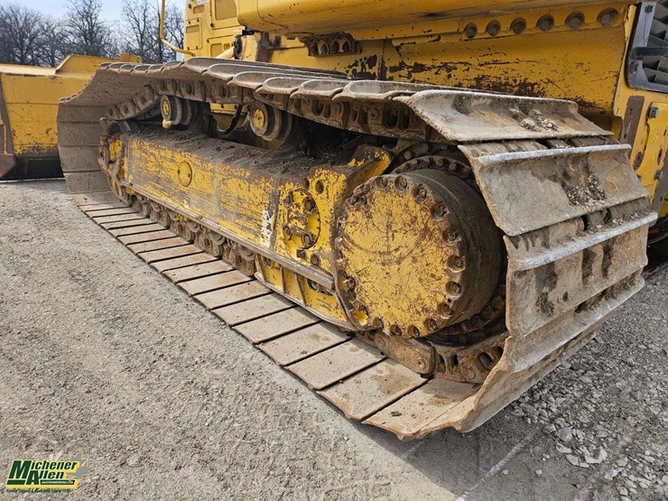 2017-komatsu-d61px-24-image-14