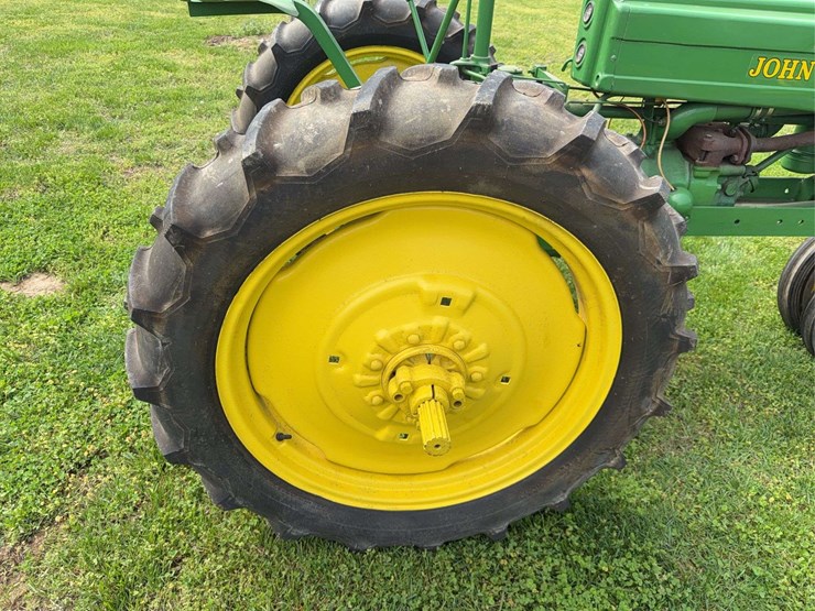 john-deere-h-image-18