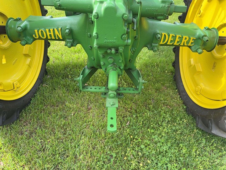 john-deere-b-image-38