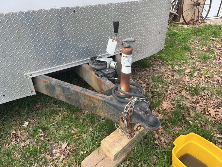 haulmark-20ft-enclosed-trailer-image-7