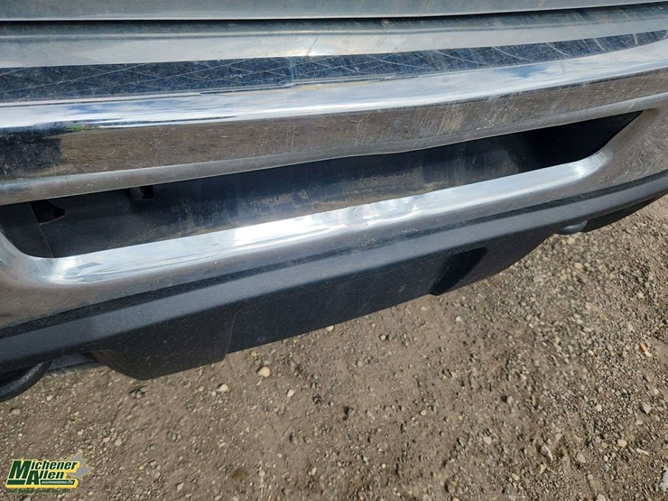 2012-chevrolet-silverado-3500-image-29