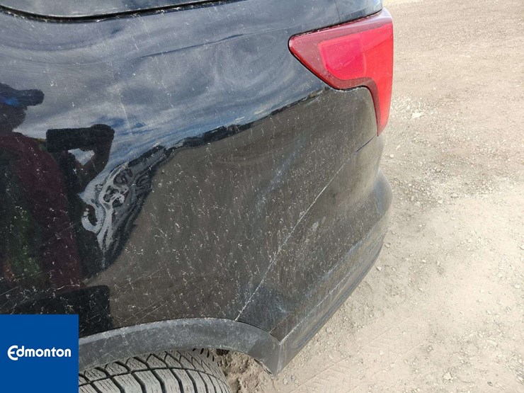 2018-ford-explorer-image-39