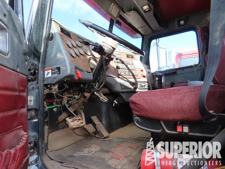 2012-western-star-4900-image-7