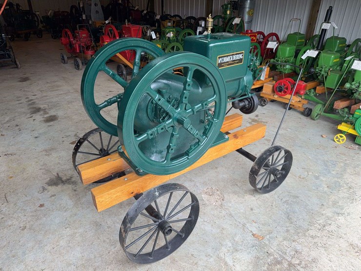 mccormick-deering-6hp-engine-image-2