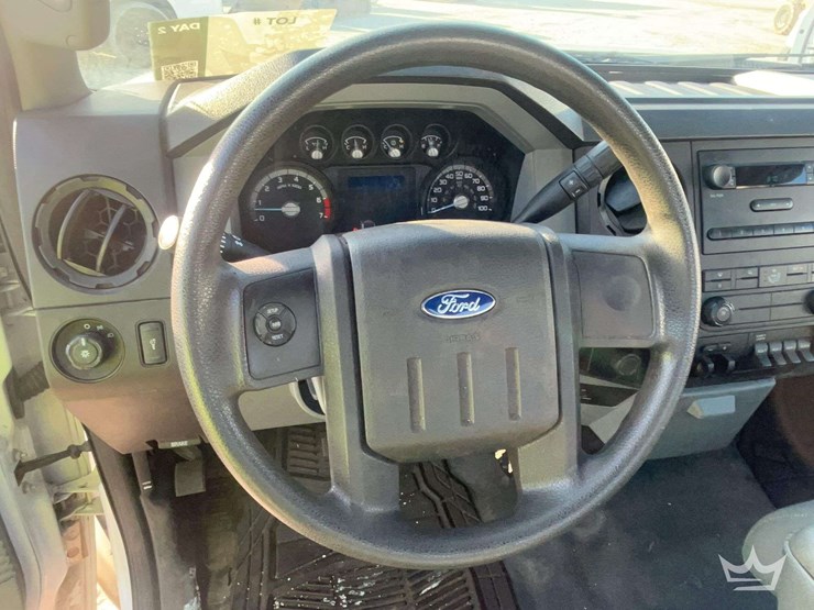 2014-ford-f350-image-11