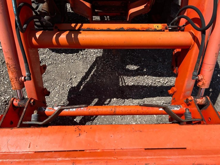 kubota-l4701-image-10