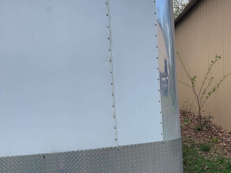haulmark-20ft-enclosed-trailer-image-9