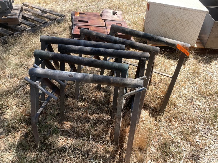#1070-•-welding-stands-image-3