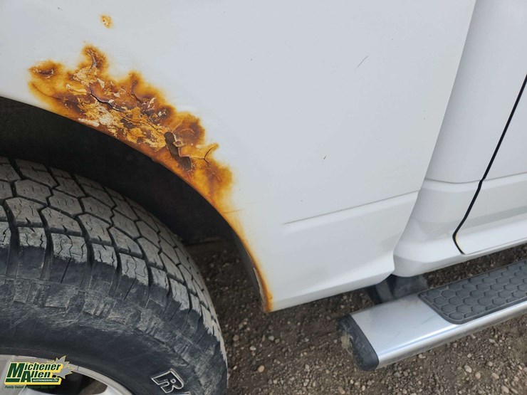 2013-dodge-1500-image-48