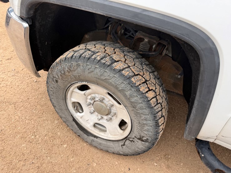 2018-gmc-sierra-2500hd-image-10