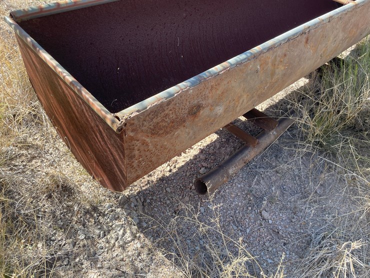 #1045-•-cattle-feeder-image-4