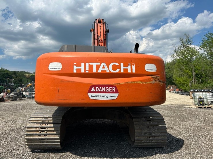 hitachi-zx350-lc-3-image-3