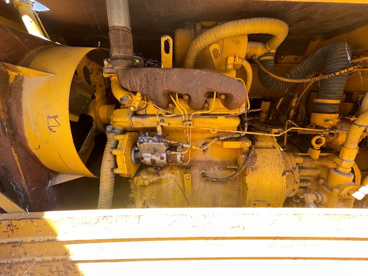 #1048-•-air-compressor-image-18