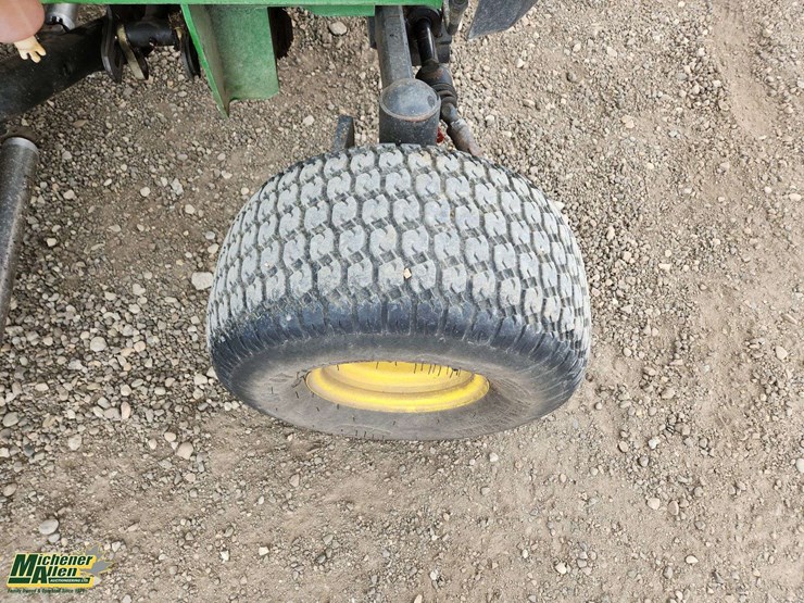 2010-john-deere-2010-image-24