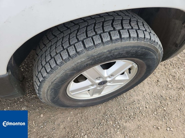 2007-ford-escape-image-13