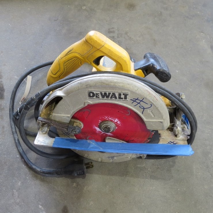 DEWALT DW E575 CIRCULAR SAW