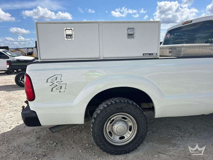 2011-ford-f250-image-19