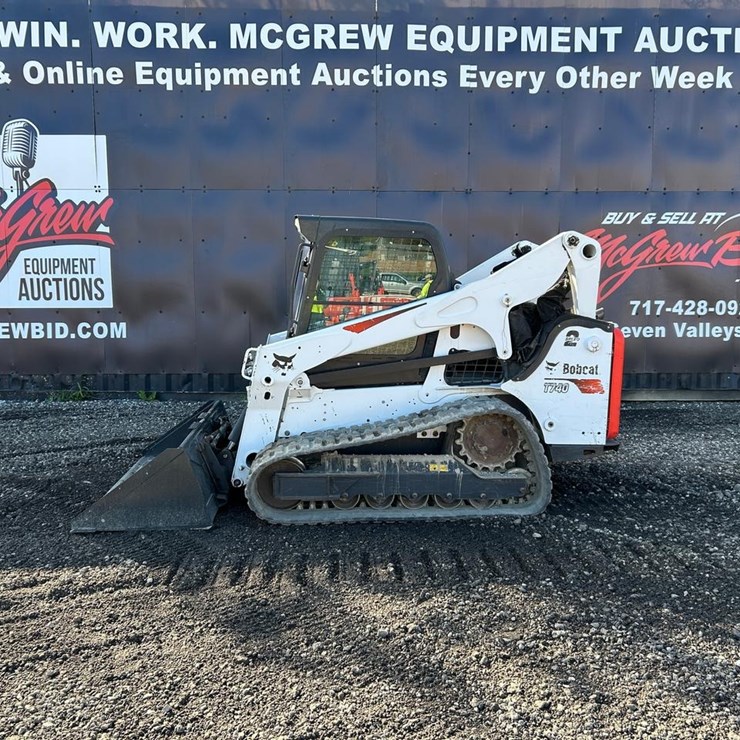 2023 BOBCAT T740