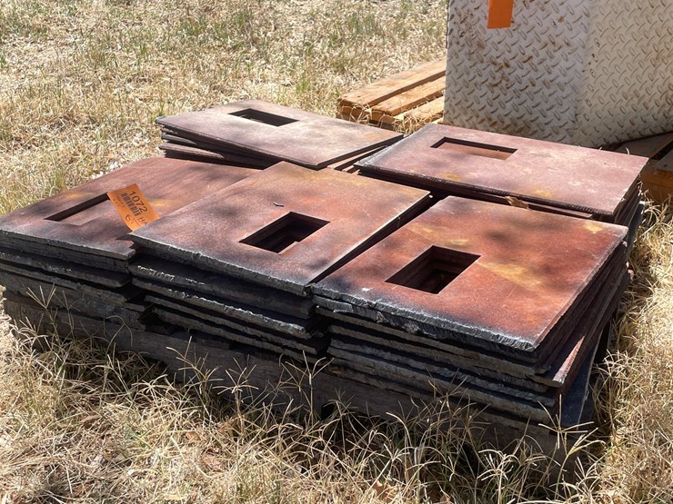 #1072-•-pallet-of-metal-cut-off-image-6