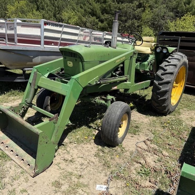JOHN DEERE 2510