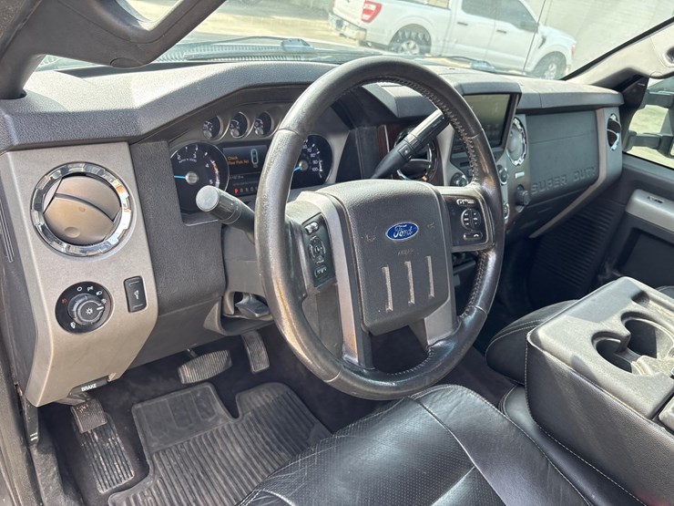 2015-ford-f250-image-12
