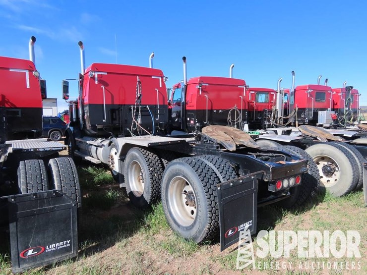2015-western-star-4900-image-5