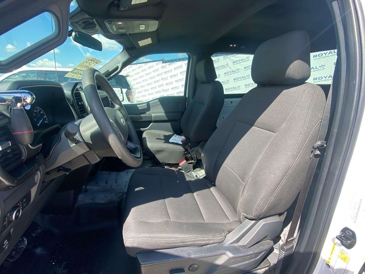 2022-ford-f150-image-18