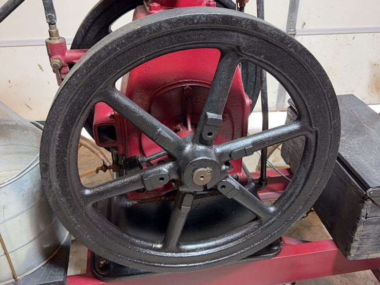 international-harvester-3hp-image-16
