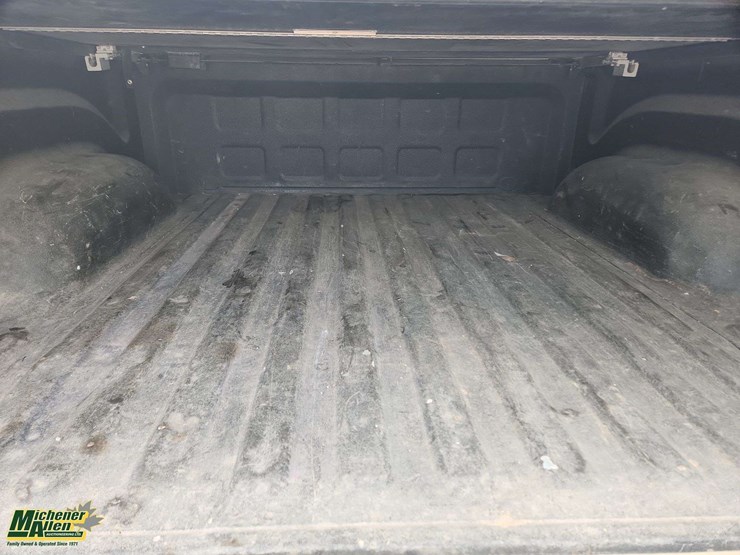 2013-dodge-1500-image-25
