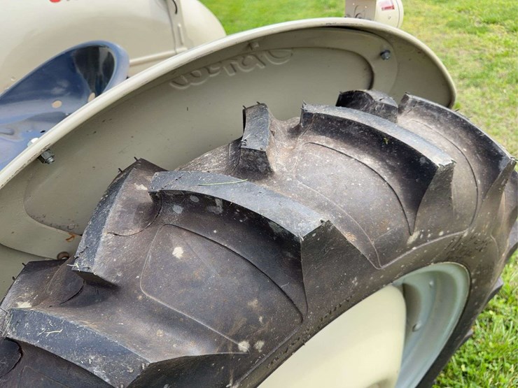 ford-8n-image-17