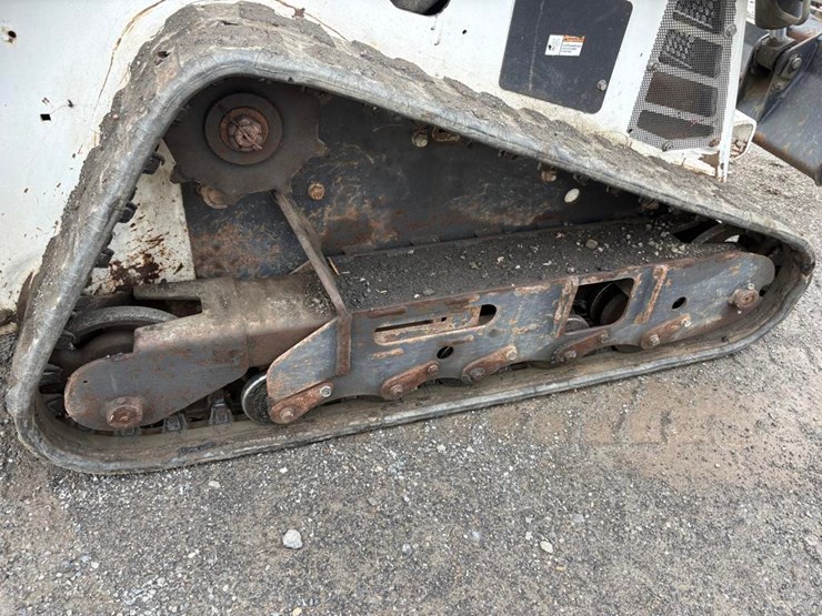 2018-bobcat-mt85-image-8