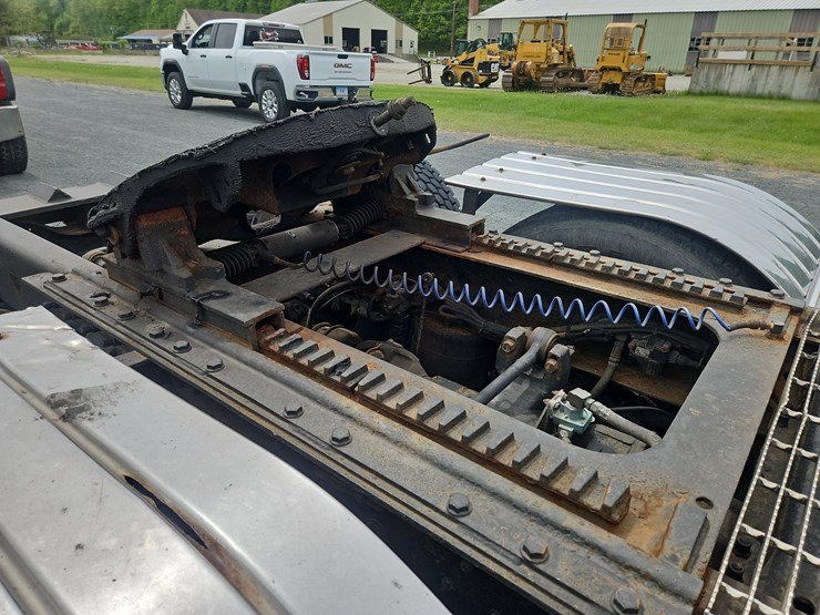 2000-mack-ch613-image-20