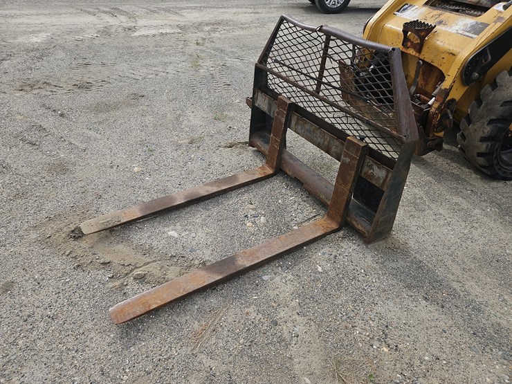 caterpillar-48"-forks-image-1