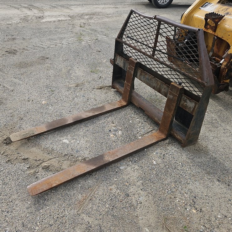 CATERPILLAR 48" FORKS