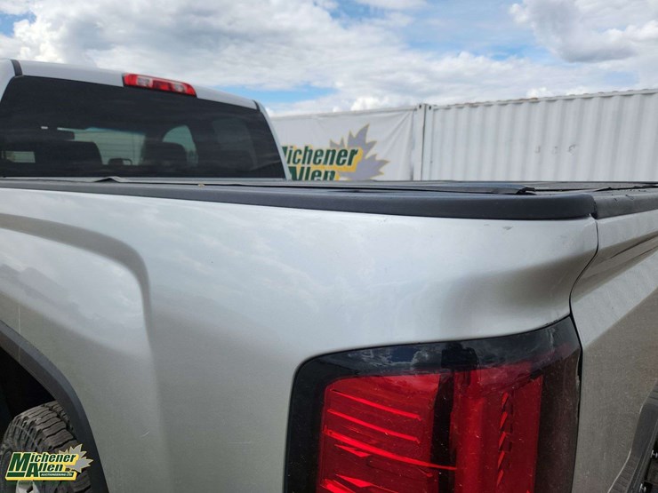 2016-gmc-sierra-1500-image-42