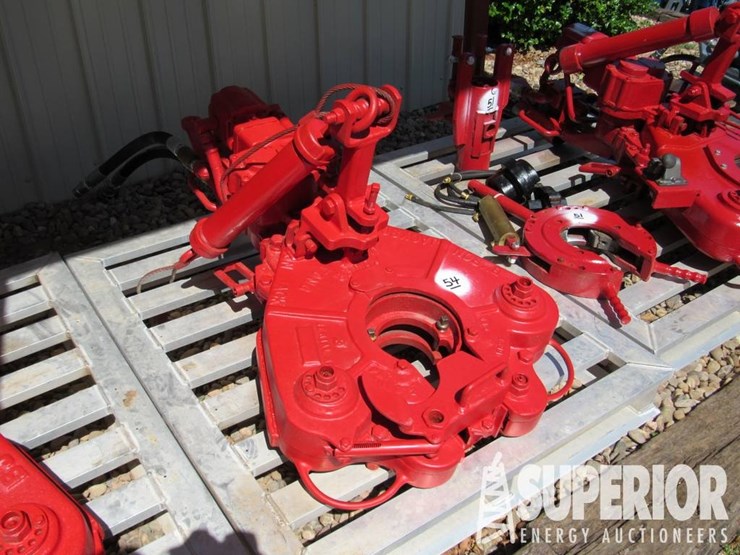 massey-ferguson-8-image-2