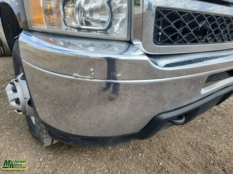 2012-chevrolet-silverado-3500-image-45