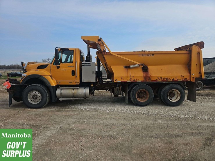 2009-international-workstar-7600-image-6