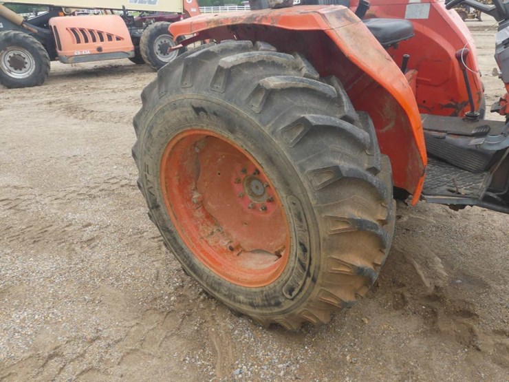 kubota-m5400-image-9
