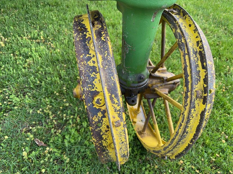 john-deere-a-image-16