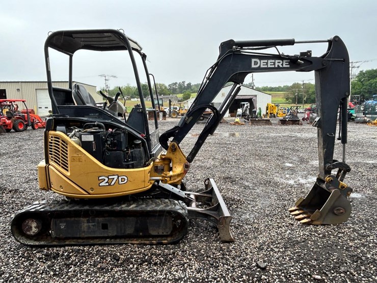 deere-27d-image-5