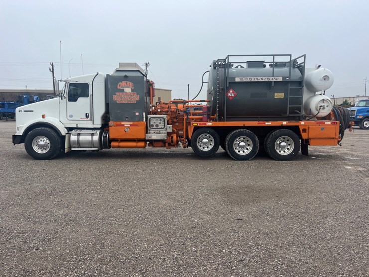2015-kenworth-t800-image-8